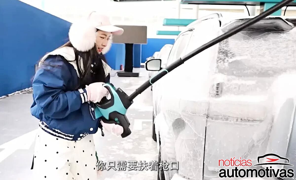 Imagem de destaque do artigo A Nova Bateria da BYD: Um Salto Tecnológico que Desafia a Capacidade de Produção
