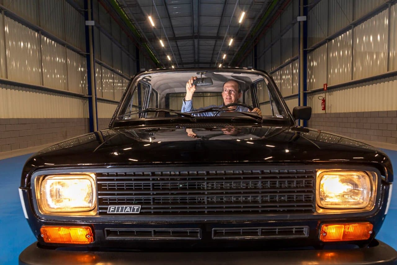 Imagem de destaque do artigo Fiat Celebra 50 Anos no Brasil com Espetacular Desfile de Clássicos